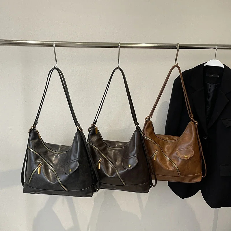 LEFTSIDE PU Leather Shoulder Bag Womens Handbag and Wallet Y2K Korean Fashion Solid Color Cross body Bag 250402