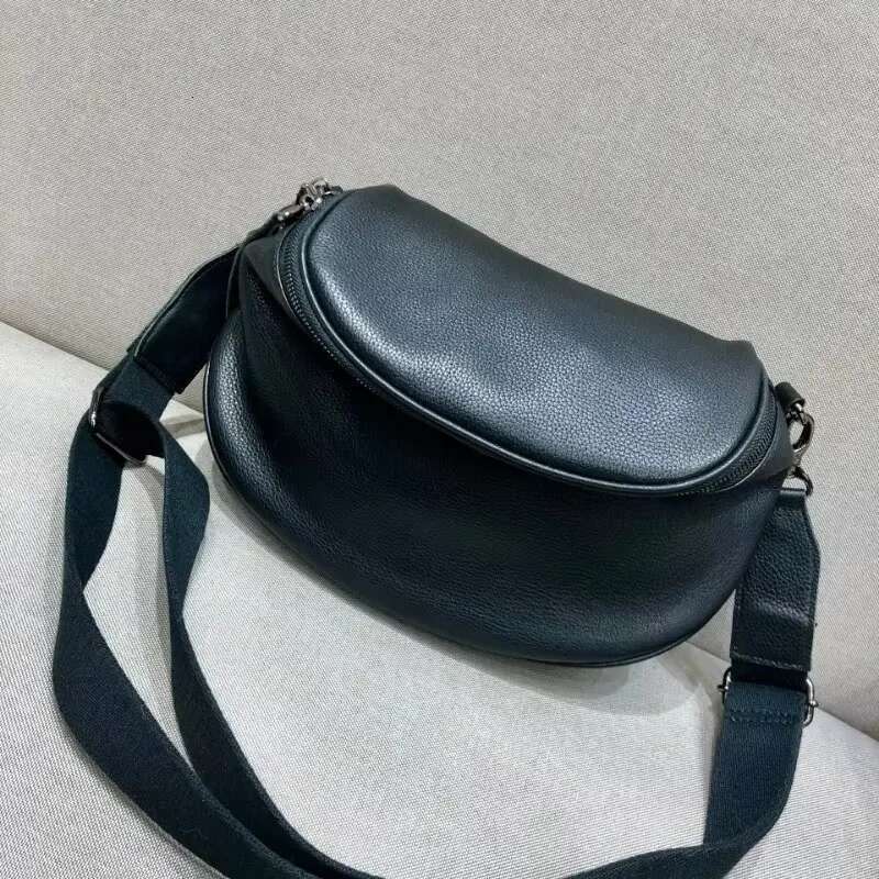 Women's Genuine Leather Crossbody High Quality Black Soft Cowhide Men's Shoulder Large Capacity Casual Tassel Saddle Bag