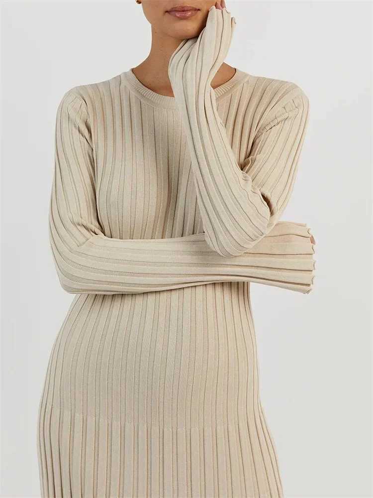 Tossy Lace-Up Female Knit Maxi Dress Autumn High Waist Fashion Patchwork Long Slve Loose Solid Dress Bandage Knitwear Dress X2504031