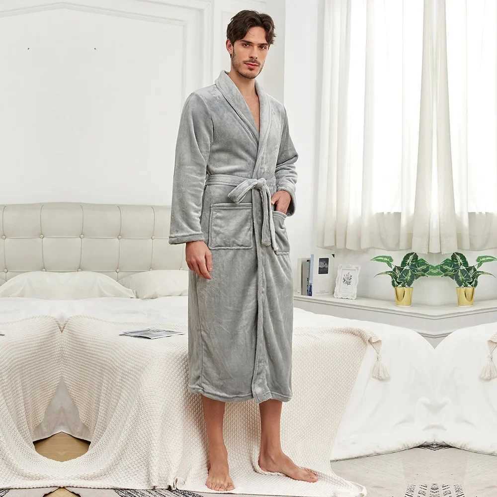 Winter Homewear Bathrobe Gown Shower Solid Color Sleepwear with Pocket Mens Robe Flannel Kimono Nightwear Loose Loungewear C251104
