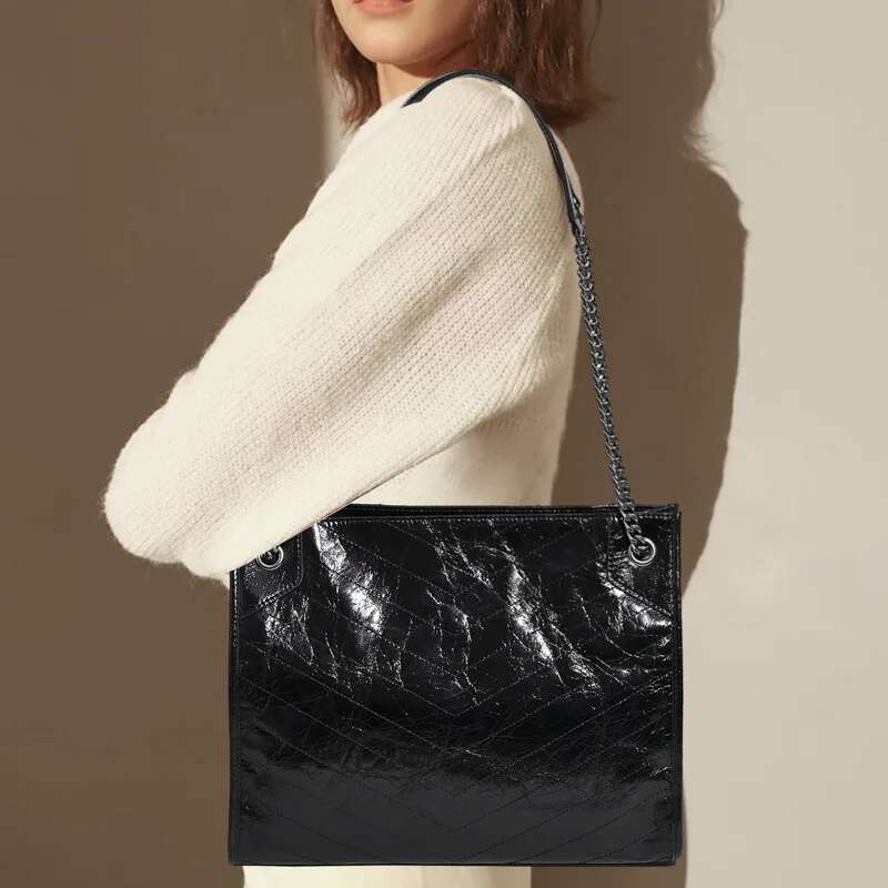 Genuine Pitot 2025 New Design Oil Wax Head Layer Cowhide Vintage Ing Ladies Large Capacity Chain Shoulder Bag