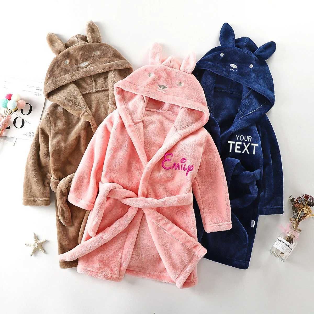 Personzed Autumn Winter Kids Hooded Bathrobe Baby Bath Robes Boys Girls Cartoon Rabbit Flannel Pajamas Long Sleeve Bathrobe C251104