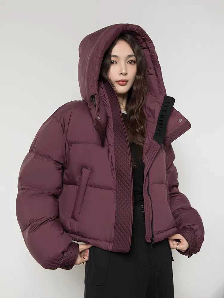 Winter Short Hooded Solid Down Jacket Female Zipper Pocket Fluffy Quilted Jacket Women White Duck Down Loose Puff Parker Outwear J251104