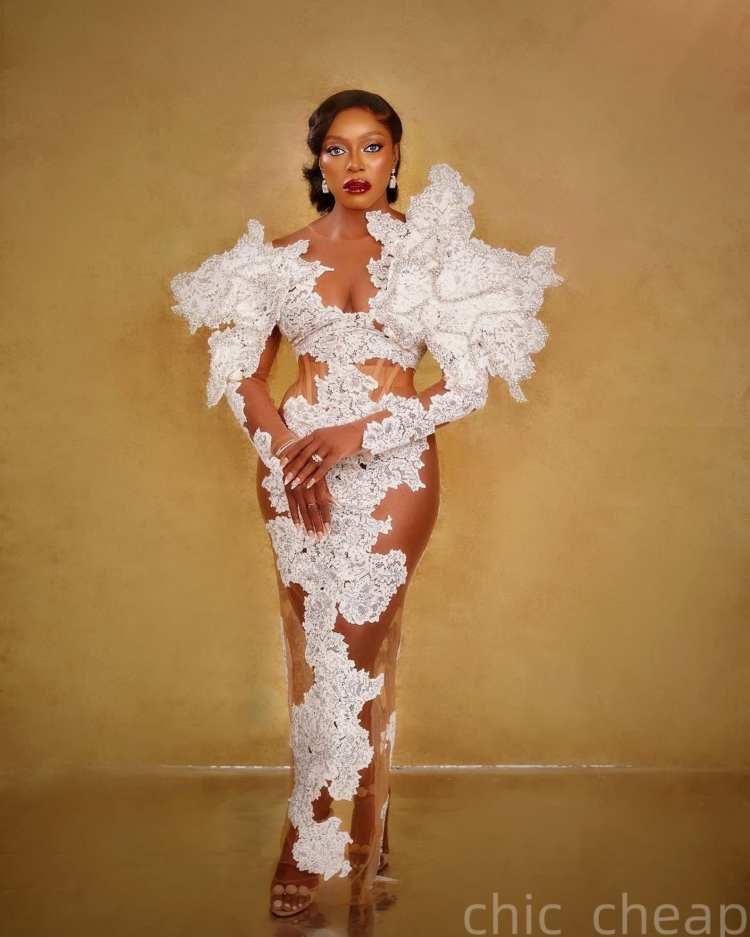 2025 Arabic Aso Ebi Plus Size Ivory Sheath Beach Summer Wedding Dress Floral Lace Beaded Ankle Length Vintage Bridal Gowns Dresses ZJ0557