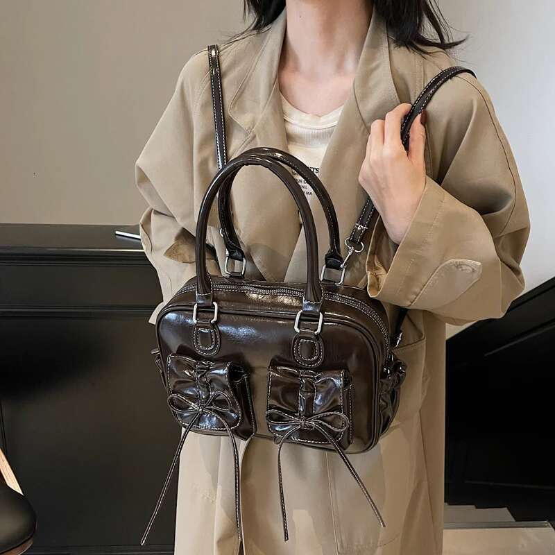 LEFTSIDE Small Bow Design PU Leather Simple Crossbody Bags For Women 2024 Y2k New Trends Shoulder Bag Females Handbags