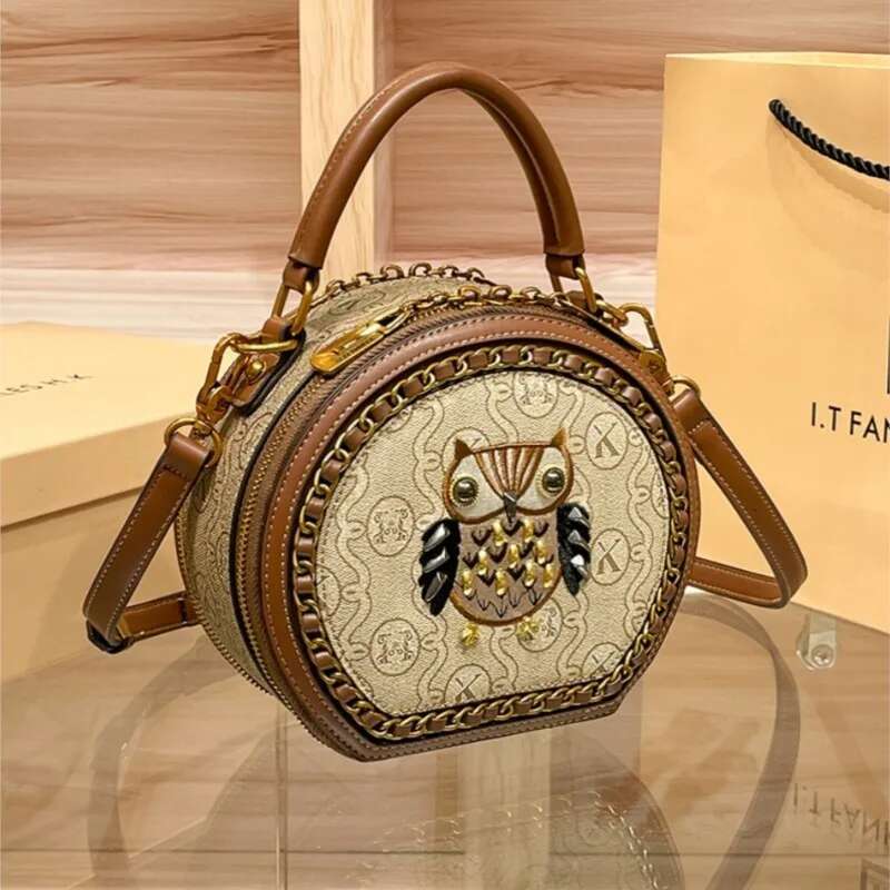 Women's Handbag Light Brand Handheld Round New 2024 Premium Genuine Leather Shoulder Designer Retro Crossbody Bag