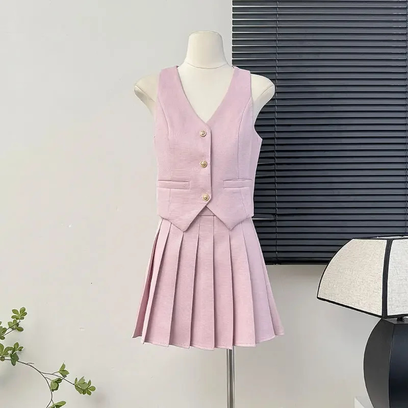 French Style Single Button Slit Suit Vest Womens High Waist Pleated Mini Skirt Two Piece Set Summer Fashion Elegant Classy 250403