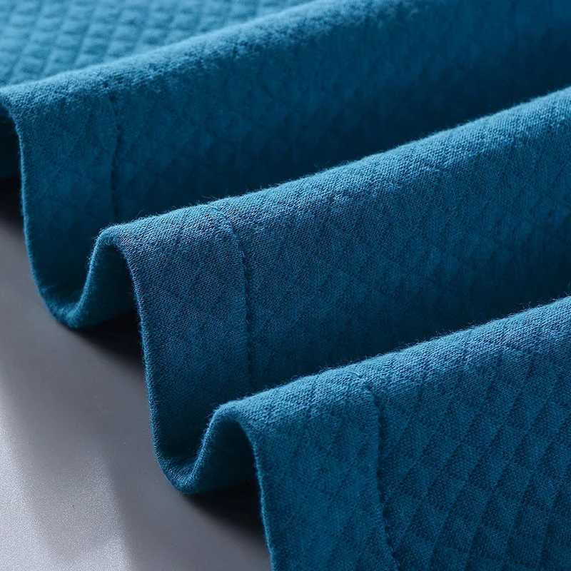 New Arrived Cotton Bathrobe PlusSize Winter Quilted Women Men Embroider Kimono Bath Robe Hooded Bridesmaid Dressing Gown Wedding C251104