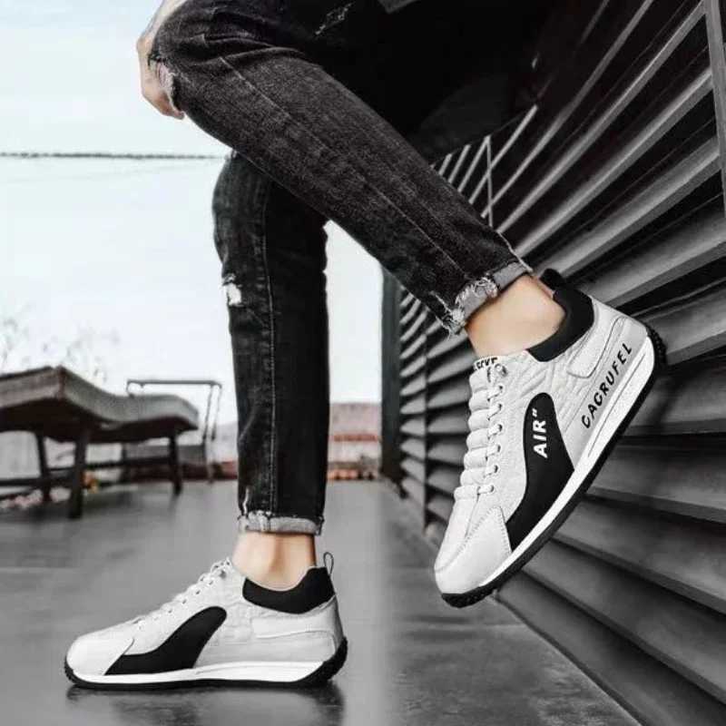 Mens Running Shoes Outdoor Sports Shoes Mens Vulcanized Shoes Flat Shoes Mens Casual Sports Shoes 2025 New Shoes Z250403