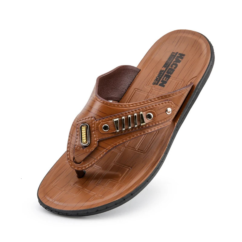 Flip up mens slippers mens summer beach shoes flip up mens sandals 250402