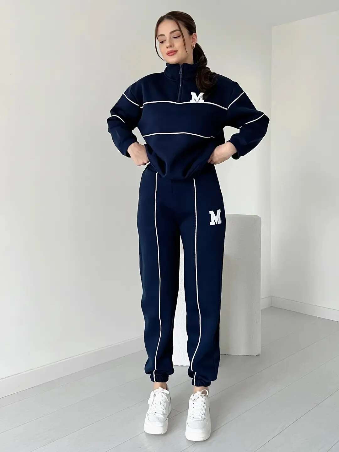 Autumn Winter New Fashion Letter Print Sweatshirt Set Casual Zipper Half Open Collar Long-Sleeve Top + Sweatpants Two-Piece Suit