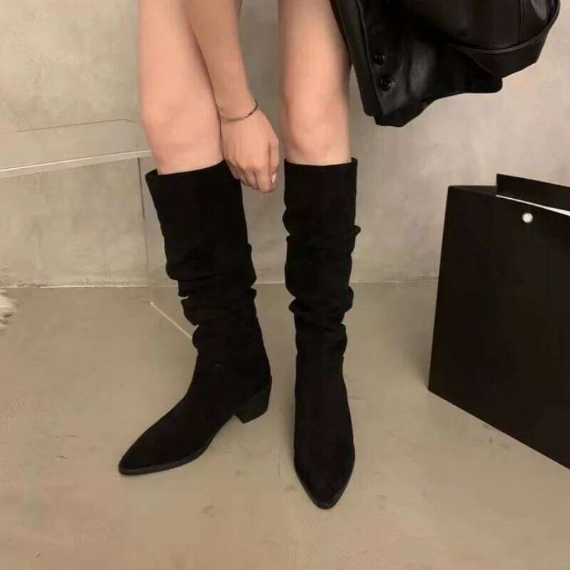 Retro pleated suede Long boots for women. 2025 winter fashion chunky stiletto sexy Large size versatile women's boots.