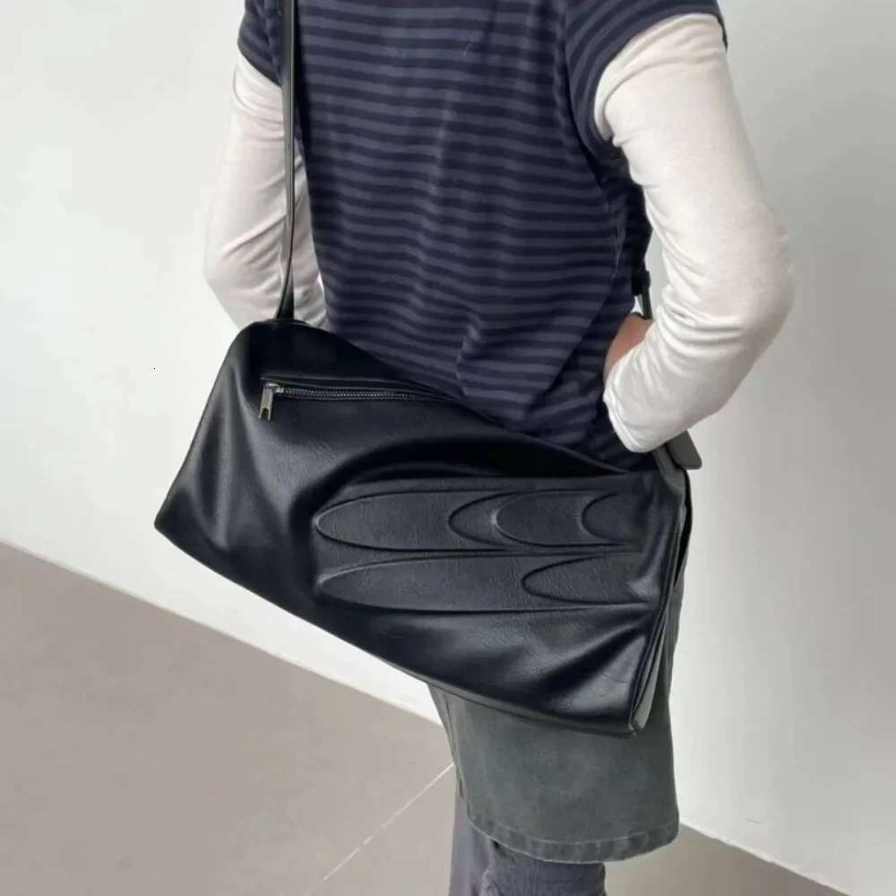Leather Texture Trend Large Capacity Women Shoulder Female Europe Square Practical Messenger Moda New Crossbody Bags