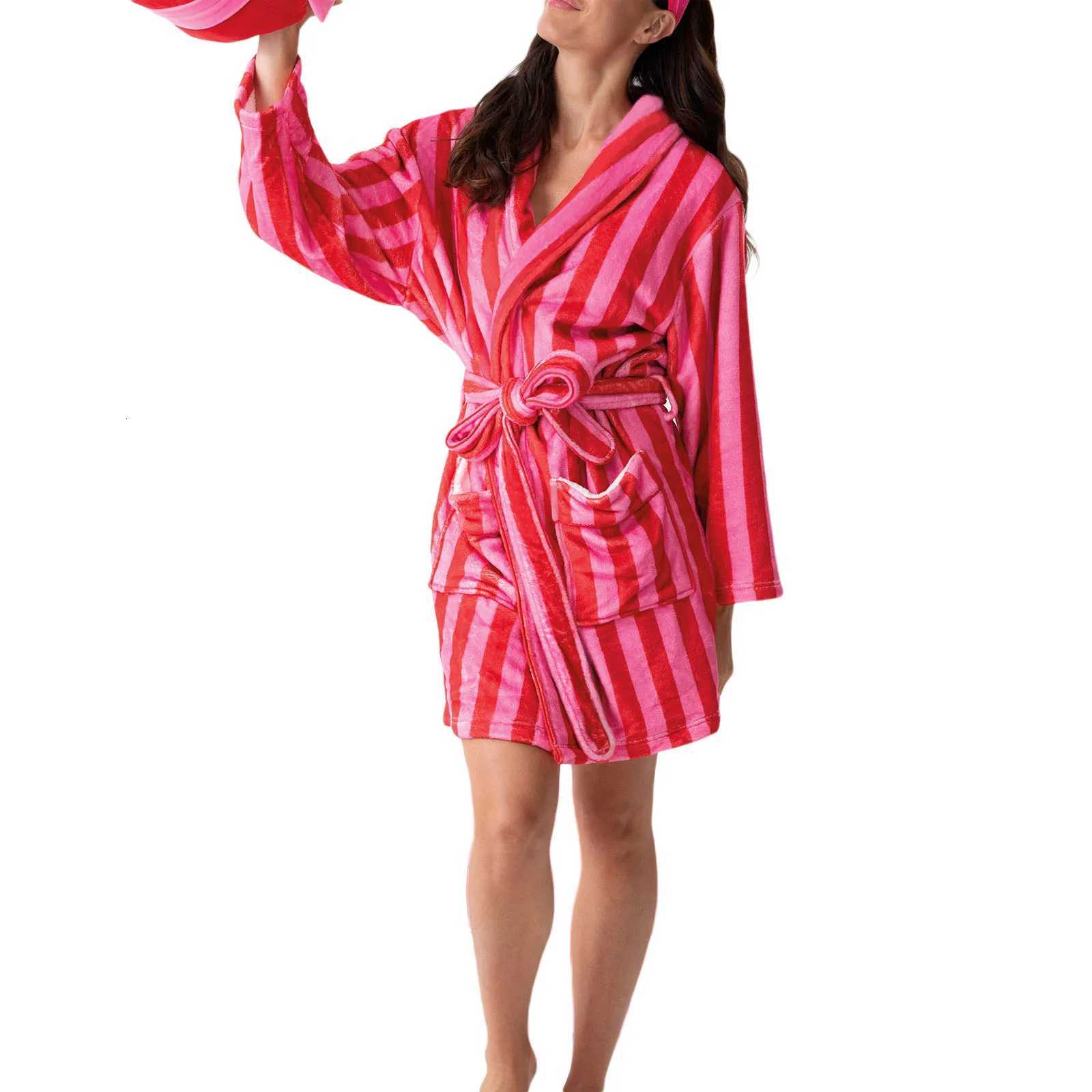 Designer Women Winter Plush Robe Long Sleeve Lapel Tie-up Stripe Heart Candy Triangle Prints Sleepwear Loungewear Y251104