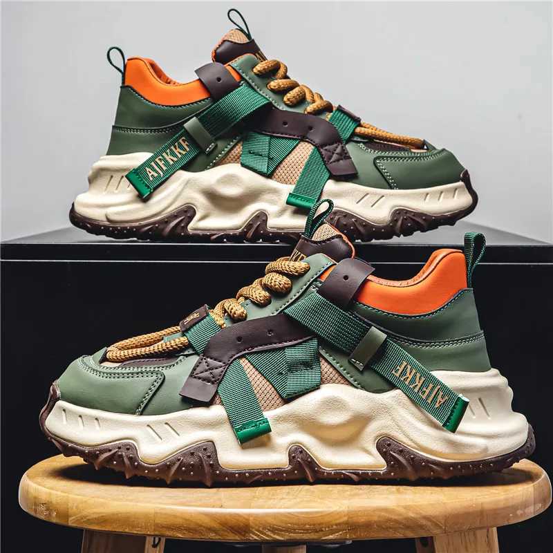 Trend Green Mens Thick soled Casual Sneakers Designer Advanced Sneakers Mens Fashion Platform Shoes Breathable Short and Fat Sneakers Z250403