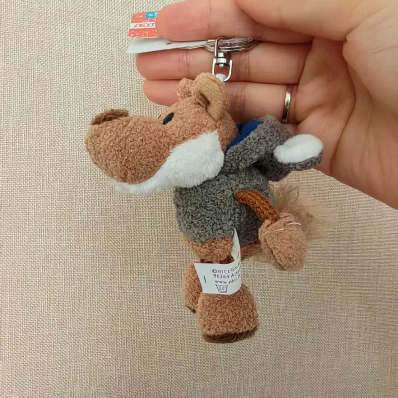 Animal Cute Ugly Wolf Doll Wearing Sheepskin Wolf Mini Pendant Keychain Plush Backpack Hanging Car Rabbi Keychain Plush Toy C251104
