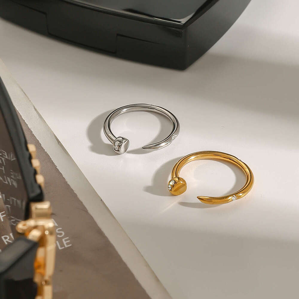 Titanium Light Luxury High-end Feel Ring Non-fading Hand Rings Cross-border Stainless Steel Jewelry