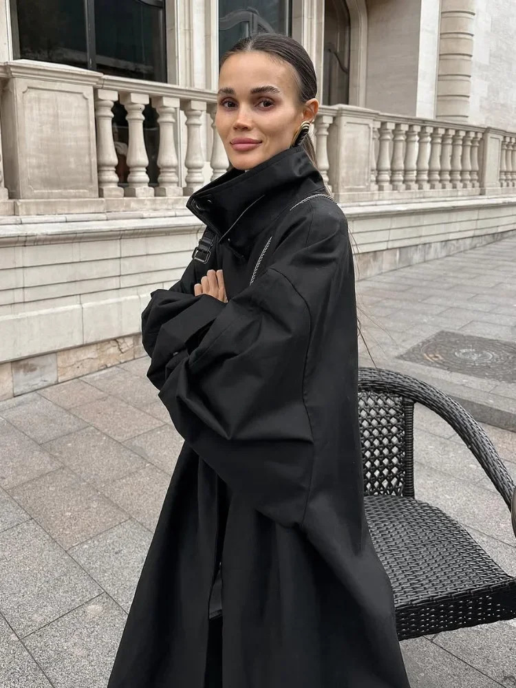 Black Stand Collar Long Windbreaker Women Fashion Full Sleeve Singlebreasted Loose Trench Coat Lady Autumn High Street Outwear 251103