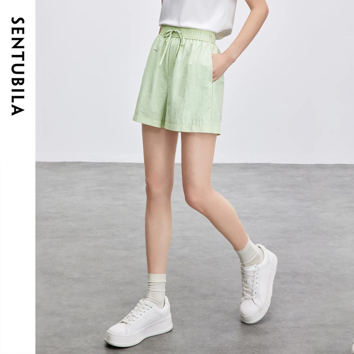 SENTUBILA solid color womens shorts for spring and summer 2025 casual brushed waist straight through clothing 151K87925 250401