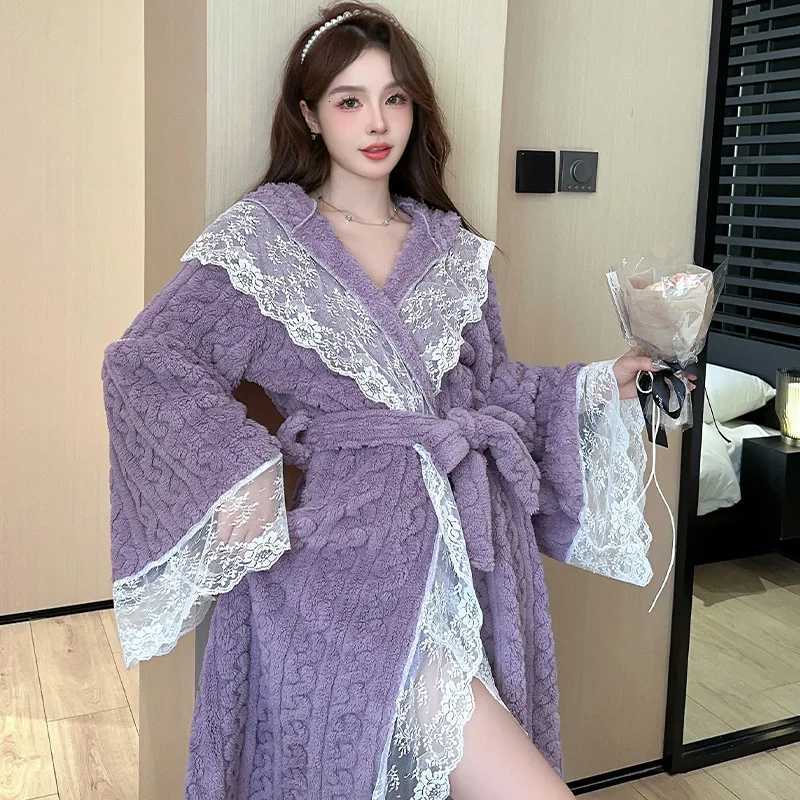 Winter Jacquard Flannel Robe Womens Long Bathrobe Hairy Hooded Thickened Warm Sleepwear Sweet Sexy Lace Home Dressing Gown C251104