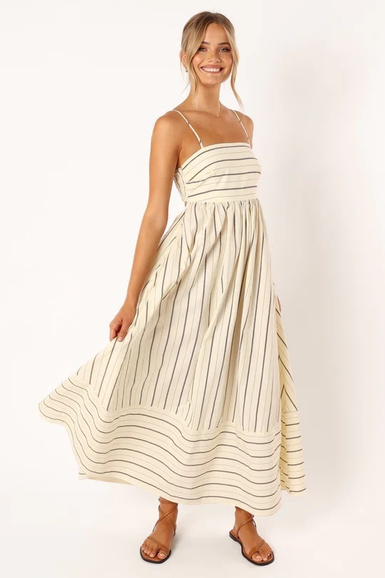 2025 Spring/Summer New Womens Clothing Elegant Vacation Style Strap Striped Dress