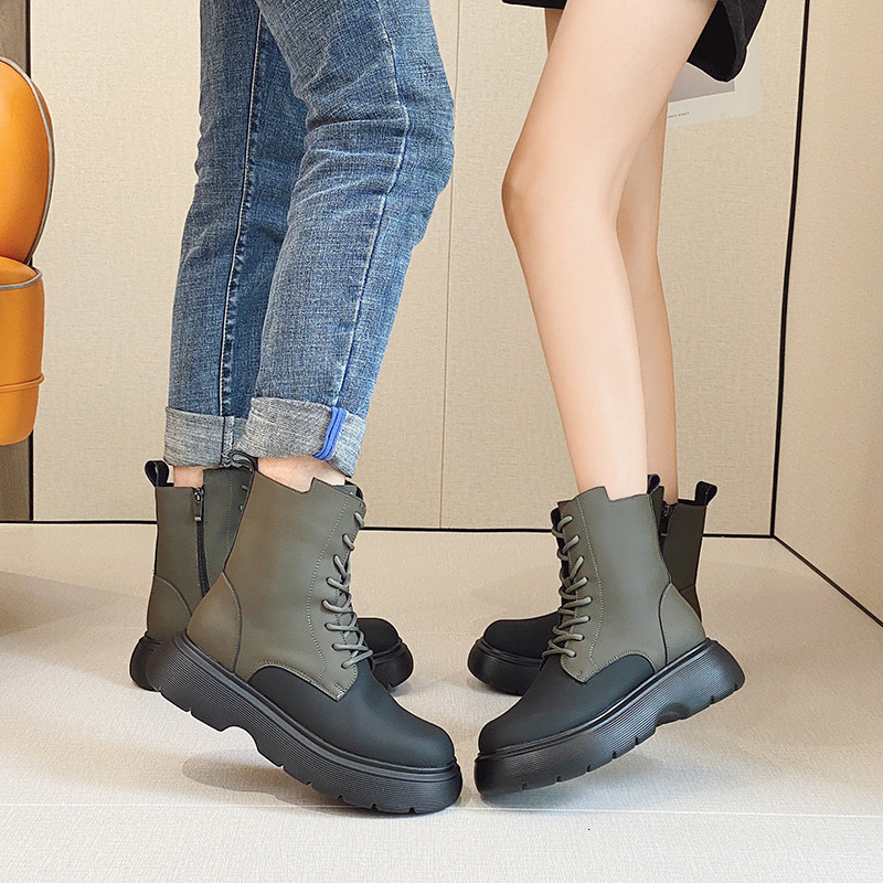 Martin women in the spring and autumn of 2025, new leather British thick soled midsole short for couples, men's motorcycle boots