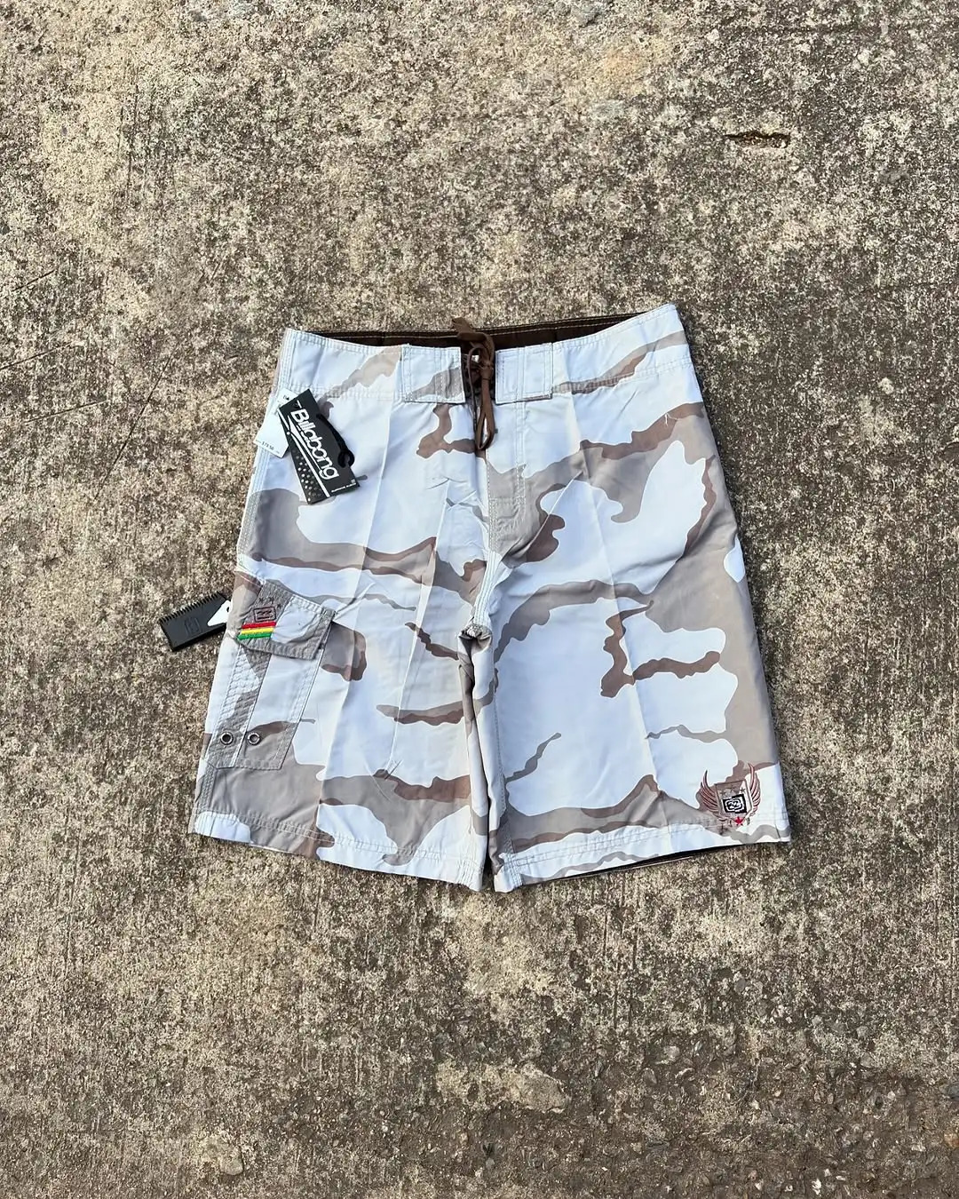 Harajuku retro American white camouflage pattern sports shorts mens summer breathable cool shorts embroidered Y2K pants 250402