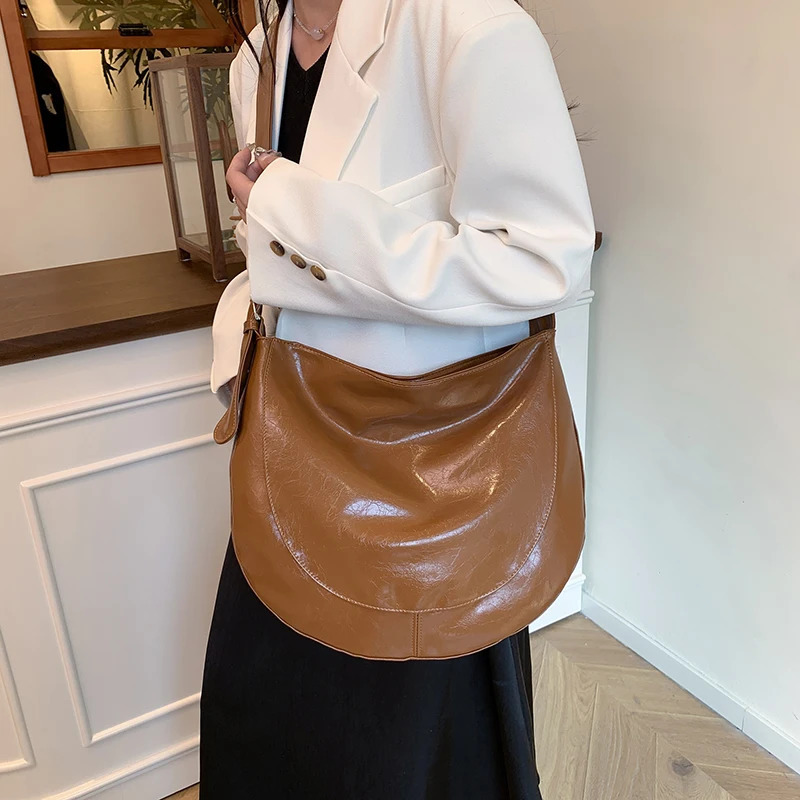 LEFTSIDE shoulder womens homeless bag Korean fashion trend womens PU leather cross body bag Y2K handbag and wallet 250402