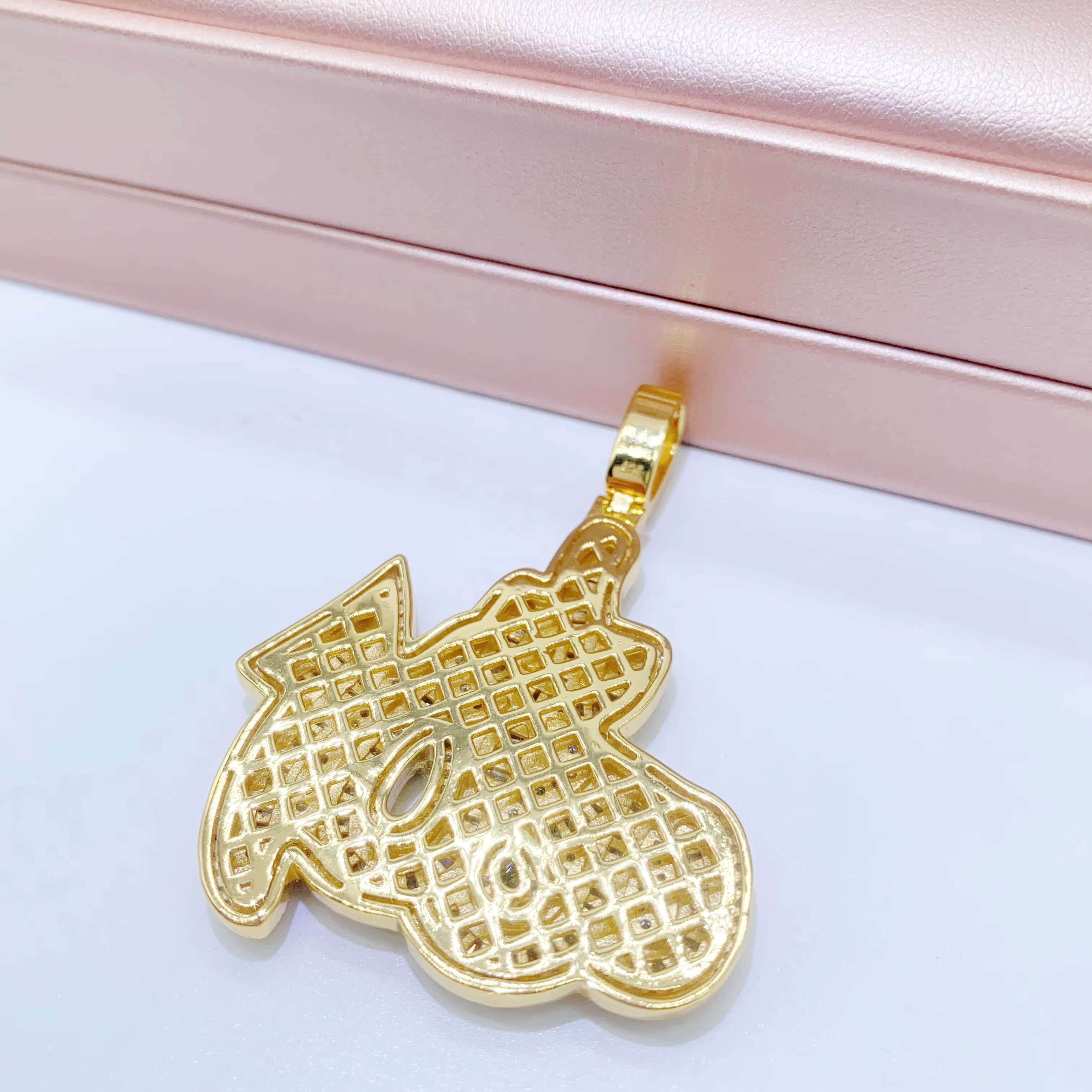 Custom Iced Out Pendant Moissanite Diamond 925 Silver VVS Moissanite Pendant Hip Hop Jewelry Men Necklace