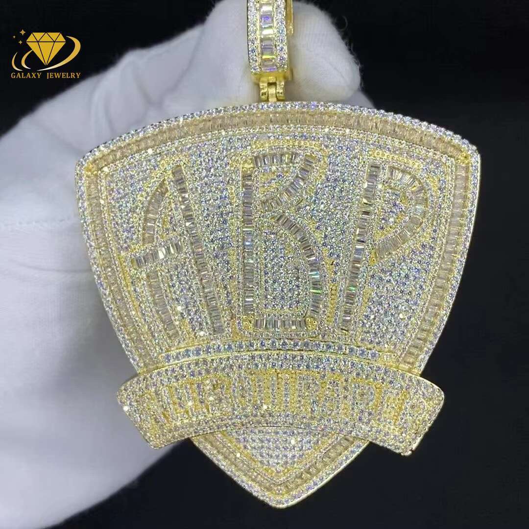 Hiphop Jewelry 925 Sterling Silver Gold Plated Necklace Iced Out Full VVS Moissanite Diamonds Rappers Round Custom Pendant