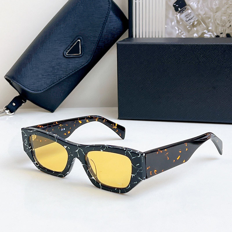 Luxury Designer Mens Womens Square Sunglasses PRA01 Fashion Summer Glasses Acetate Pattern Frame Yellow Lens Outdoor Leisure Travel Style UV400 Random Box