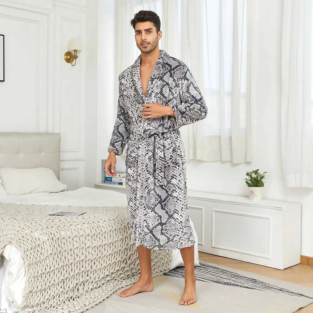 Autumn Winter Flannel Mens Long Robe Print Sleepwear Thicken Warm Kimono Bathrobe Gown Nightwear Loose Coral Fleece Home Wear C251104