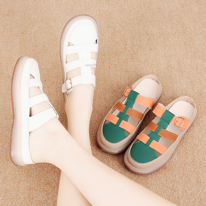 New Designer Sandals With Free Shipping Baotou Roman Sandals Women's 2025 Western Style Pig Cage Jelly Flat Bottom Casual Brand Hollow Beach Shoe