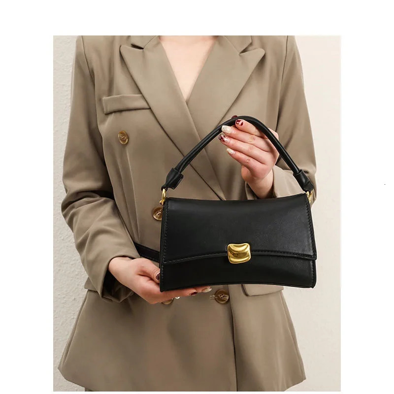 Square Shoulder Bag Pu Leather Commuting Underarm Bags Handbags Black Flap Lock Crossbody Purse 251103