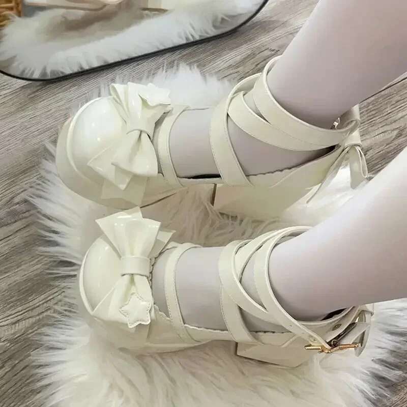 2024 New Sweet Vintage Mary Janes Women Star Buckle Lolita Kawaii Platform Female Bow-Knot Cute Designer Shoes