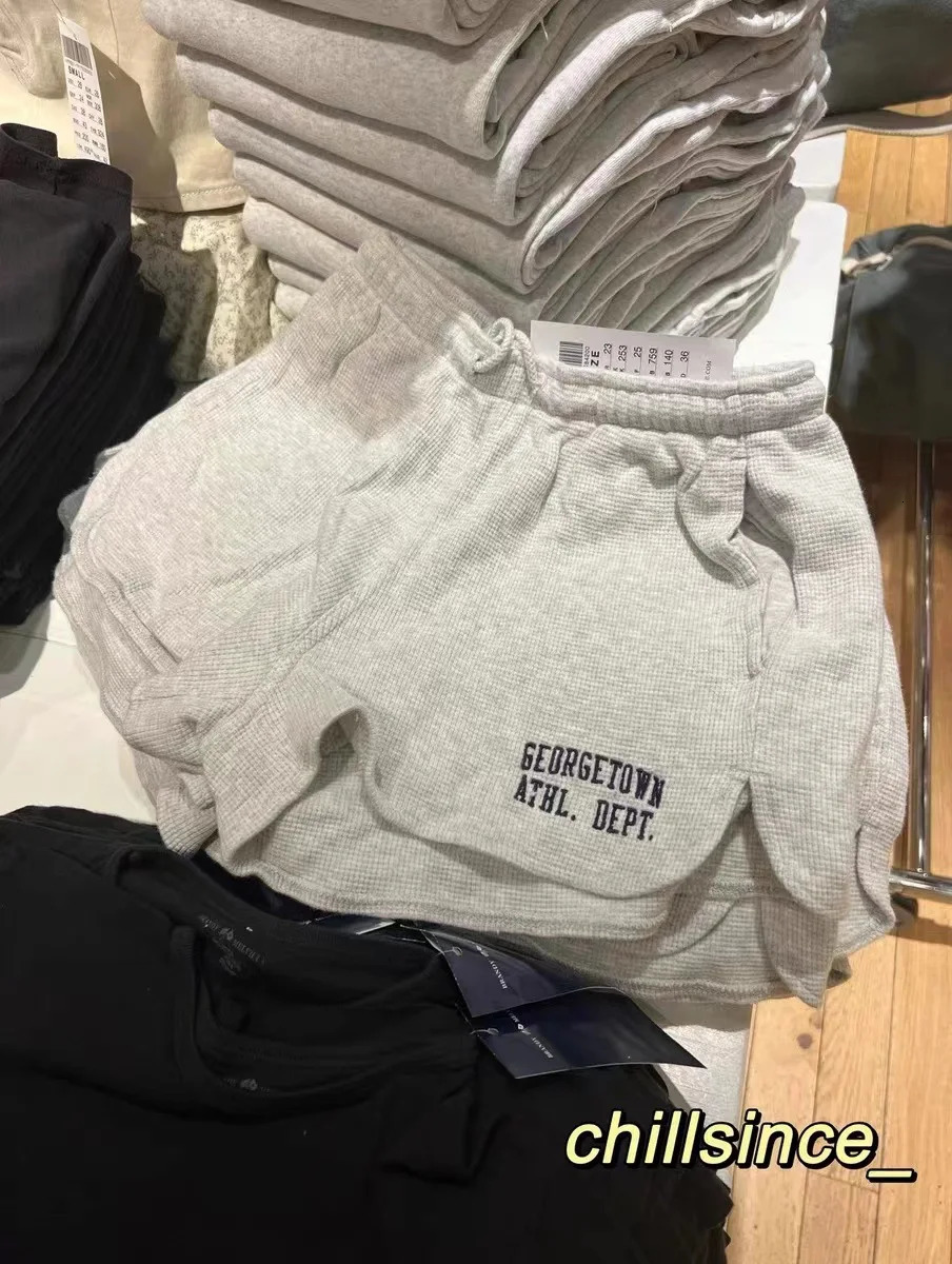 Women Waffle lattice Letter Embroidery Drawstring Sweatshorts Low Waist Raw Hem Loose Straight Shorts Casual Y2k Short Pants 250403