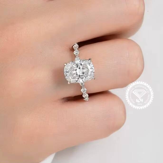 IGI Certified HPHT CVD Diamond AU585 18k Solid Gold Elongated Cushion Engagement Ring Lab Grown Diamond for Women