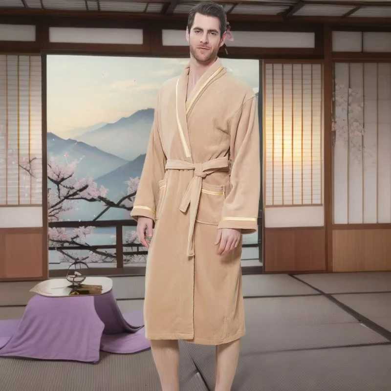 Men Casual Bathrobe Gown Autumn Winter Flannel Long Robe Couple Thicked Warm Sleepwear Plus Size Nightgown Women Loose Home Wear C251104