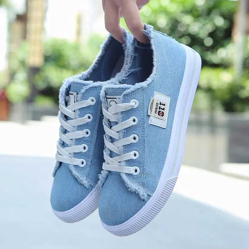 Womens canvas sports shoes womens casual shoes womens outdoor flat lace Zapatillas strapless women Z250403