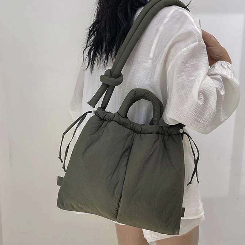 Casual Large Capacity Puffer Tote Bag Designer Padded Nylon Women Handbags Knotted Strap Shouder Crossbody Bags Warm Sac 2025