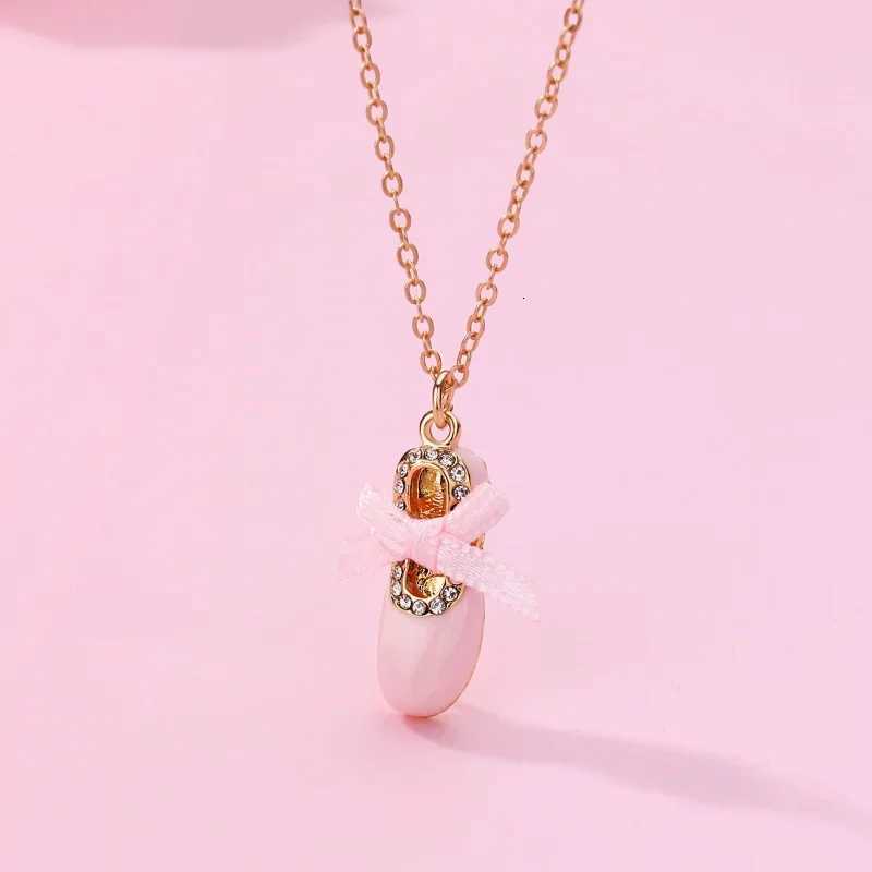 Luoluobaby 1 Pcs Cute Ballet Shoes Pendant Necklace for Kids Girls Friendship BFF Necklaces Best Friend Jewelry GiftsXJ251104