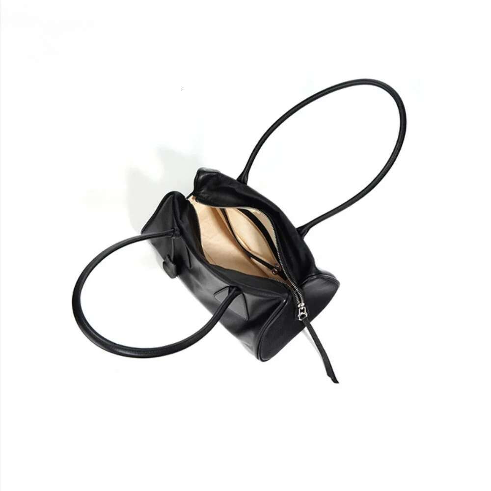 Shoulder Underarm Retro Women Designer Tote Genuine Leather Messenger Fashion Lady Satchel Bowg Bag