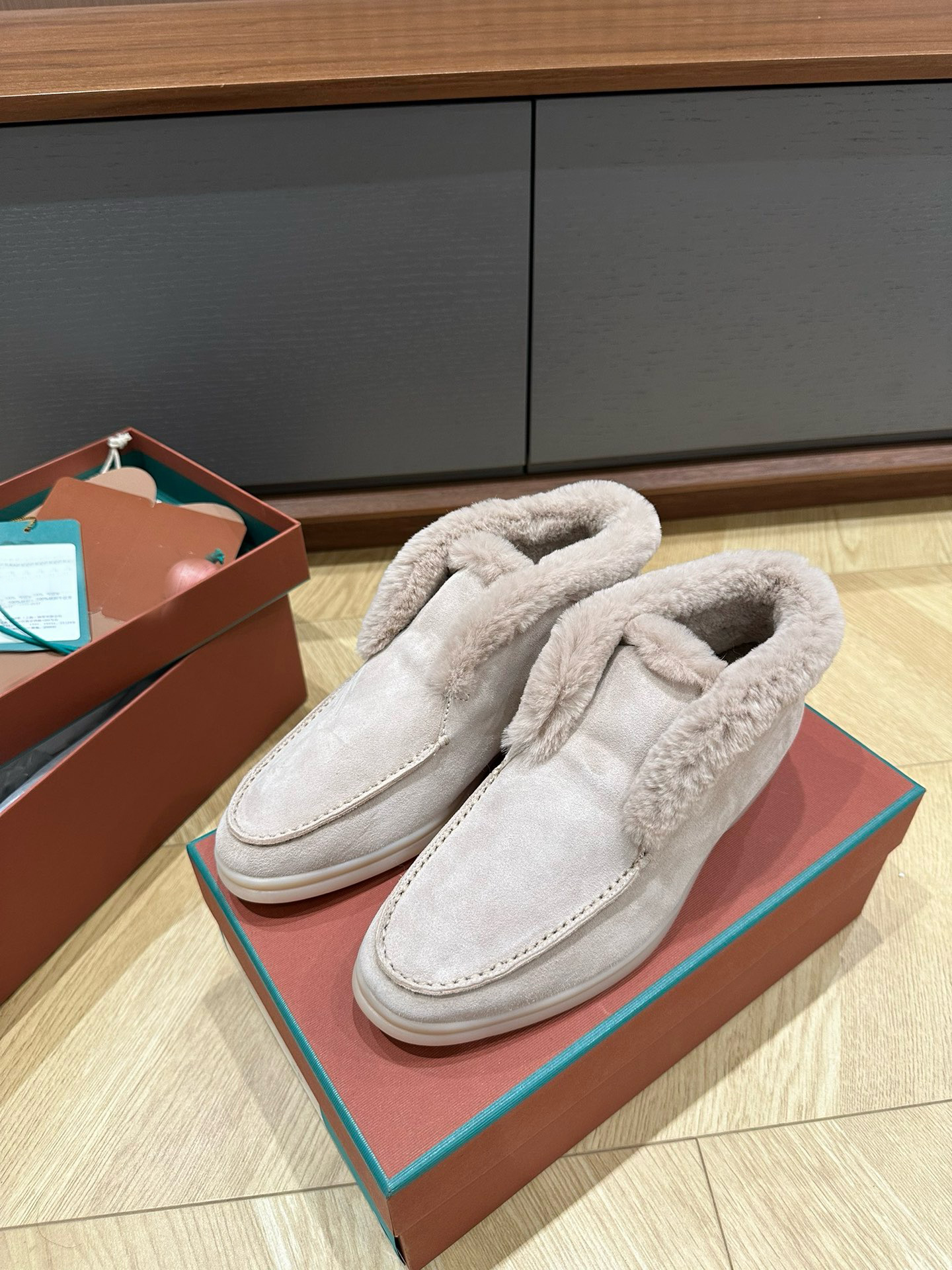 designer Shoes Open Walk Ankle Boot luxury Soft suede leather ankle boots high quality high-top Fur wool casual Size 35-45