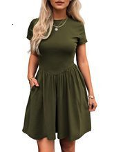 New 2025 spring/summer womens casual round neck short sleeved pleated solid color dress