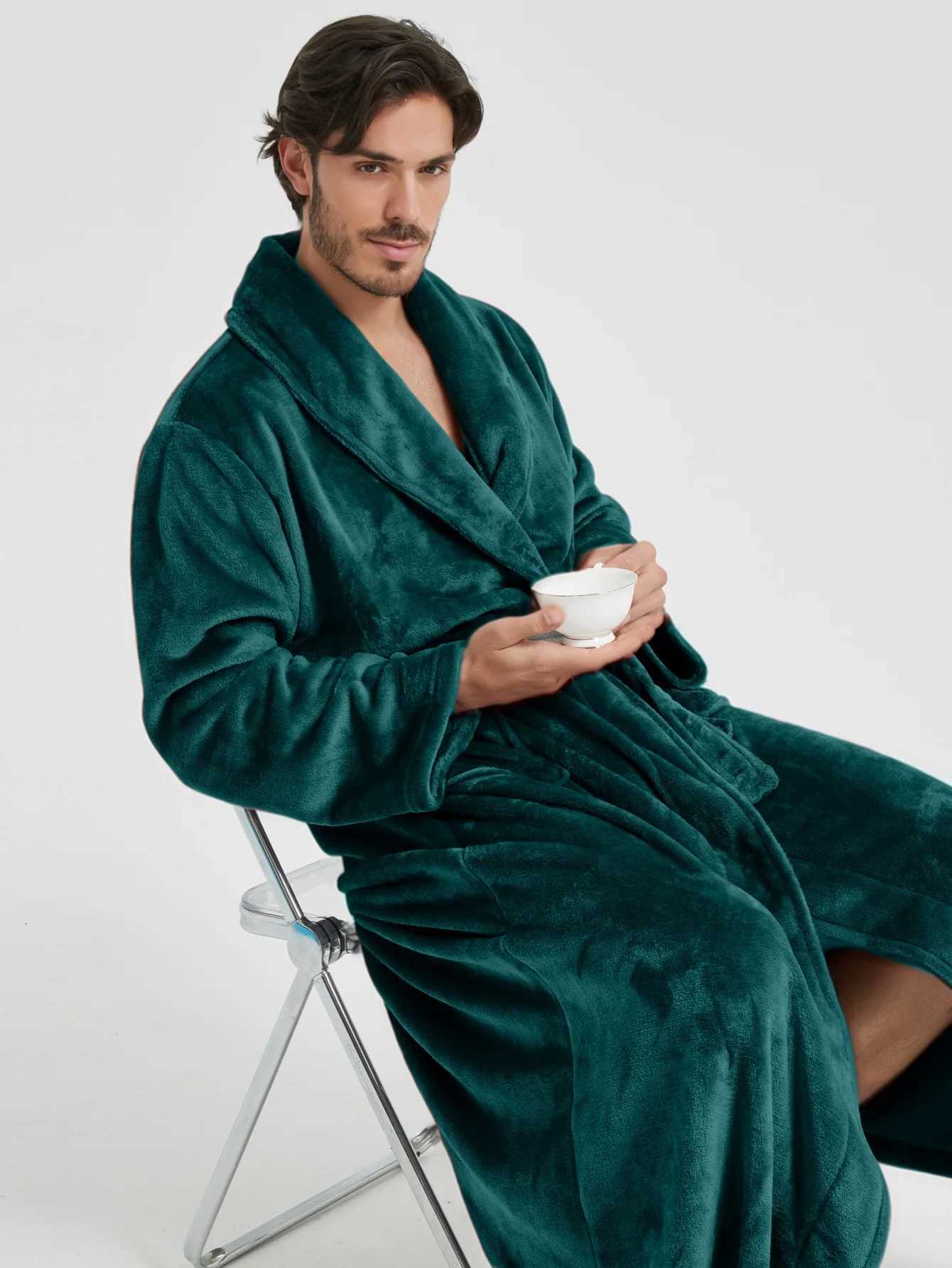 Male Lapel Coral Velvet Bathrobe Nightgown Lounge Homewear Men Autumn Winter Warm Flannel Warm Robe Thicken Nightwear Sleepwear C251104