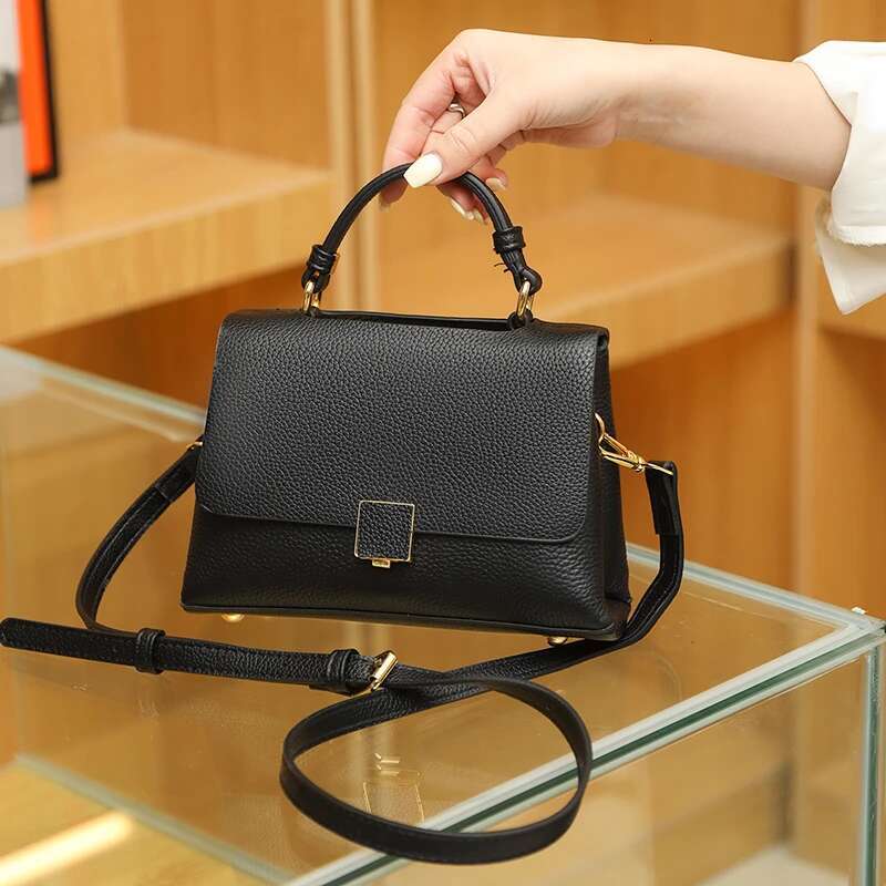 Cowhide Women's 2023 Winter New Genuine Leather Single Soft Messenger Bag Women High-Capacity Handbag