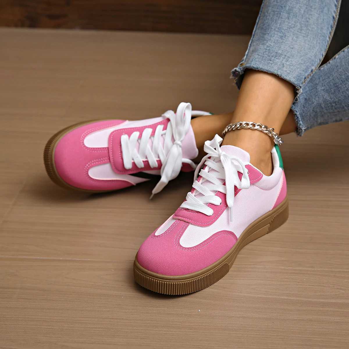 Womens Lightweight Casual Sports Shoes Fashionable Comfortable Outdoor Footwear Trendy Stylish Trendy Footwear for Ladies X251104
