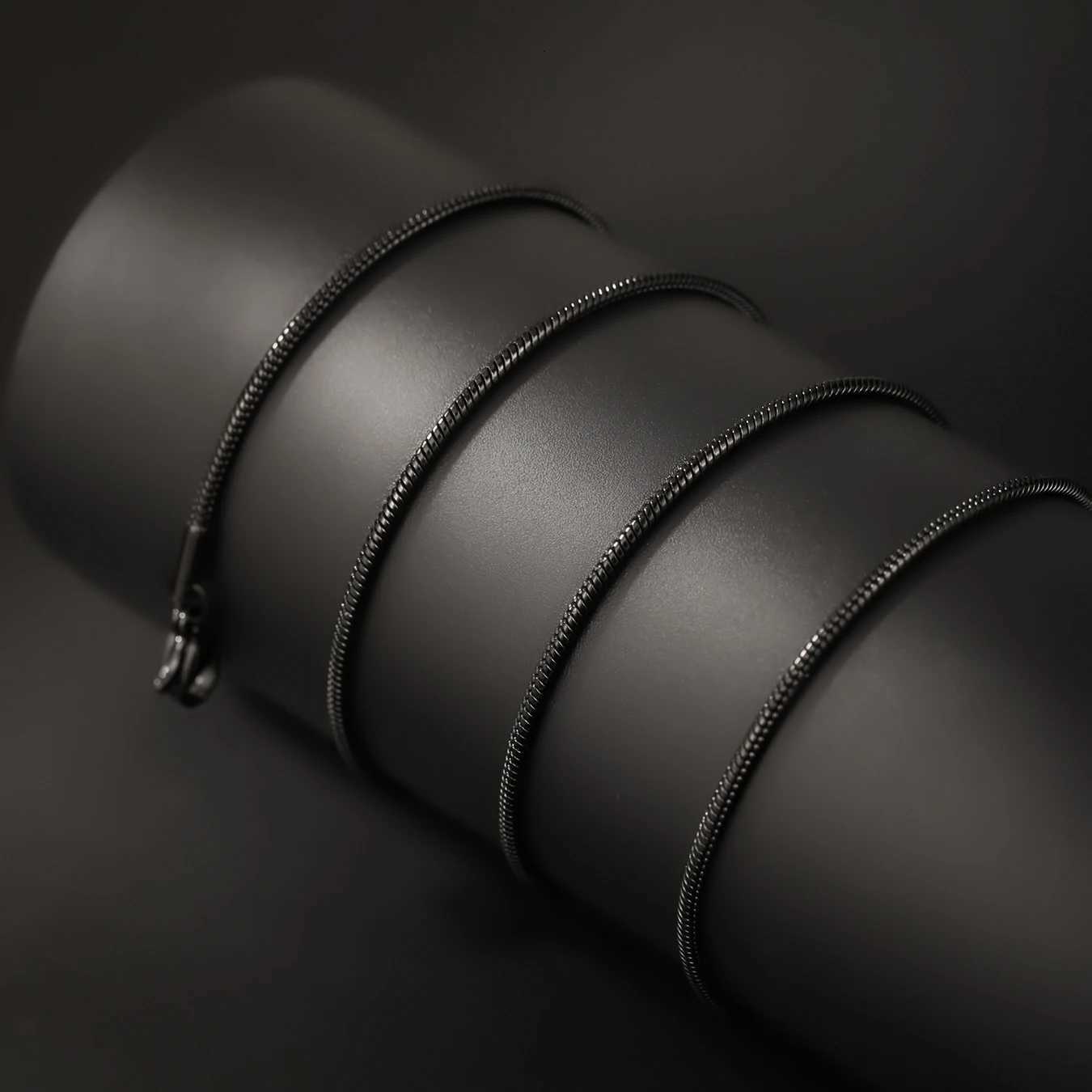 1PC Fashion Minimalism Stainless Steel Black Snake Chain Necklace for Men Women Jewelry Suitable for Daily WearXJ251104