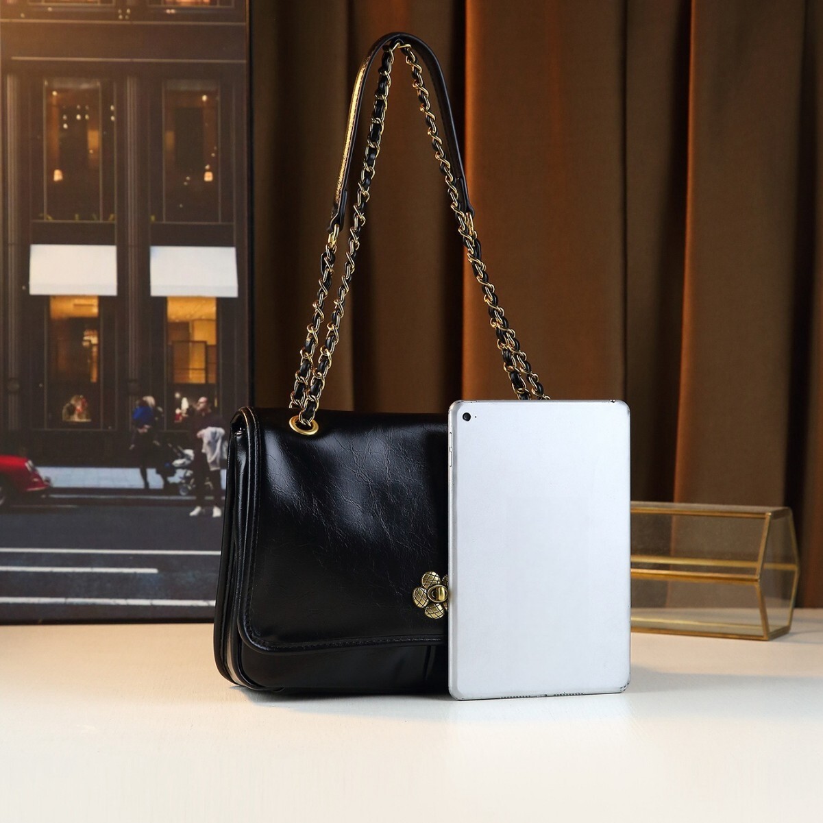 Guangzhou Women's Shoulder Small Fragrant Style Fashionable And Versatile Armpit Bag, High-End Texture, Large Capacity Soft Leather Crossbody Bag