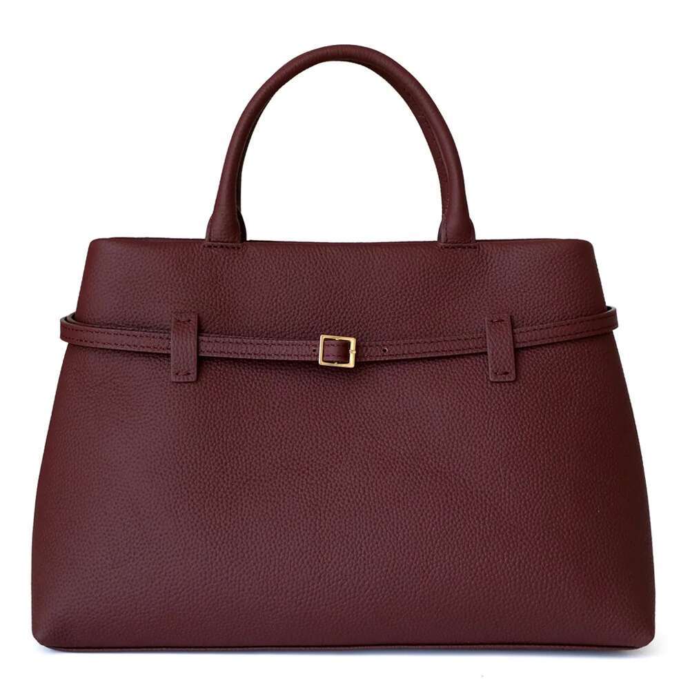 Genuine Leather 2025 New Niche Design Vintage Top Layer Cowhide Large Capacity Shoulder Bag Fashionable Ladies Handbag